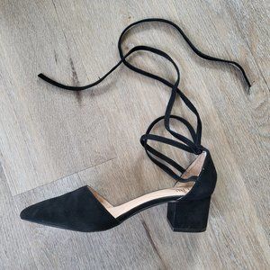 Black Leather Lace Up Pointy Toed Pumps Size 8-1/2